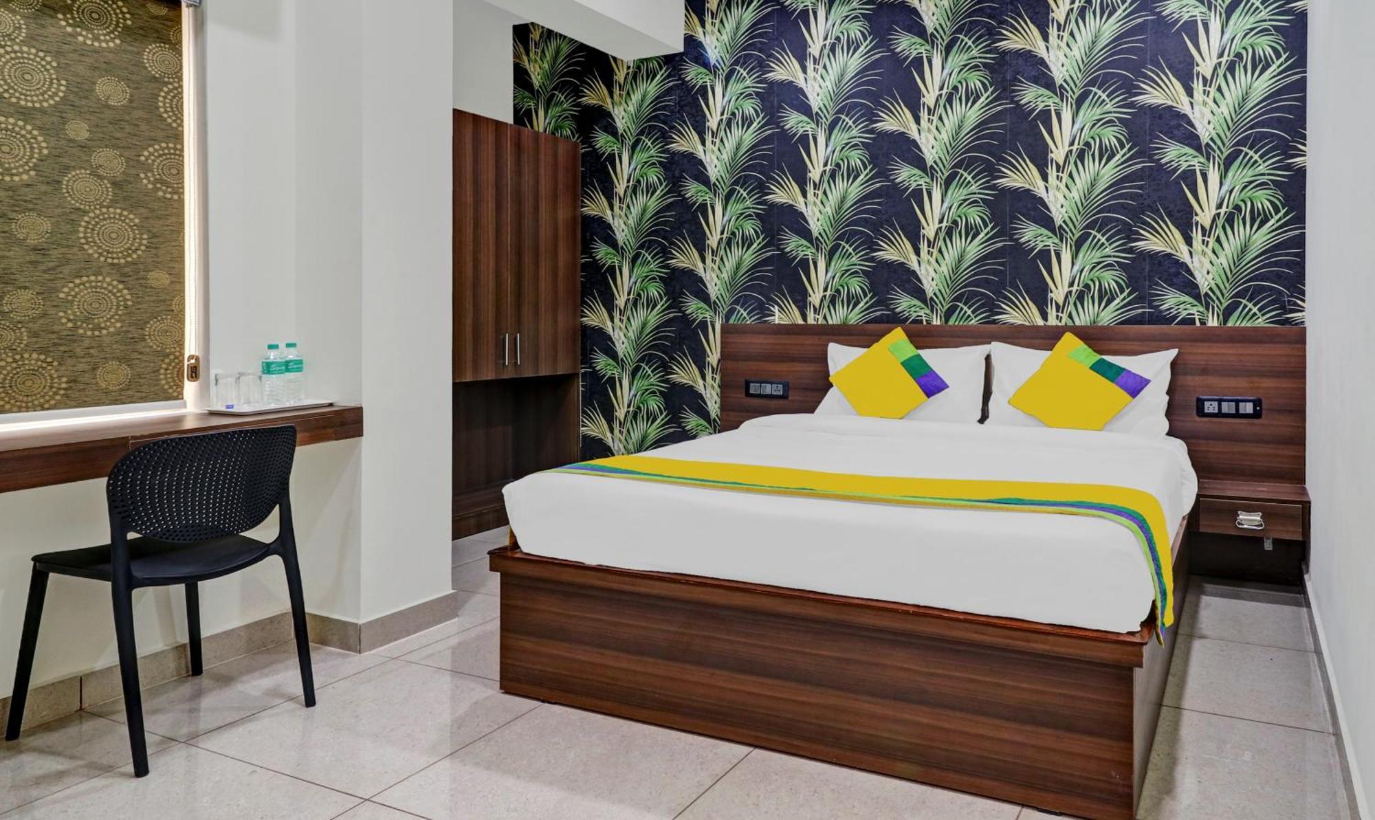 Hotel Nrm Residency Mysore Exterior foto